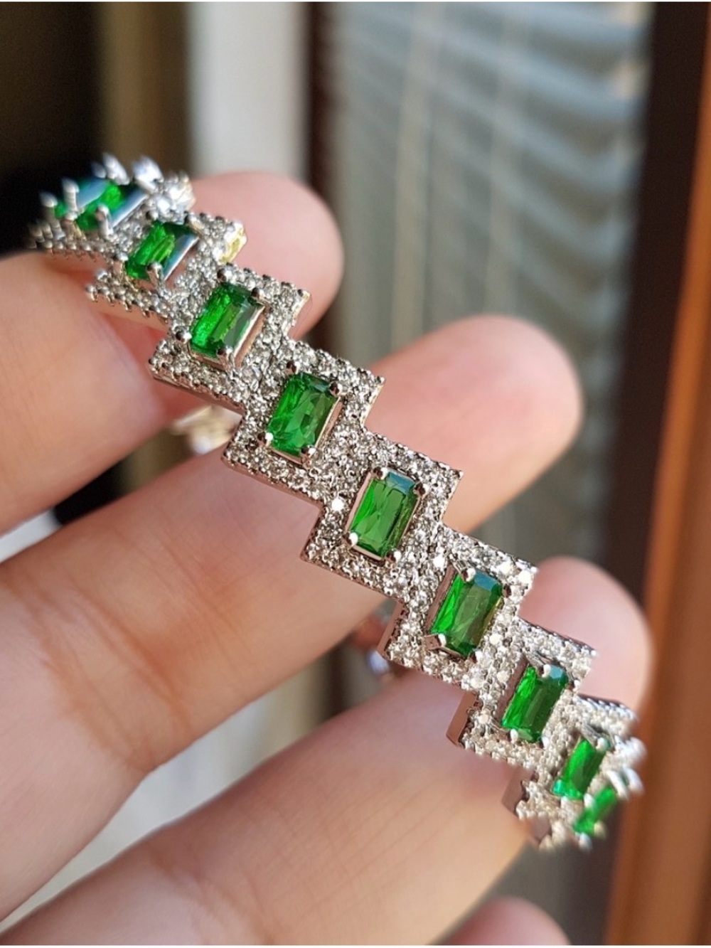 Swarovski Elements 925 Sterling Silver Emerald Green Baguette Cuff Bracelet NEW